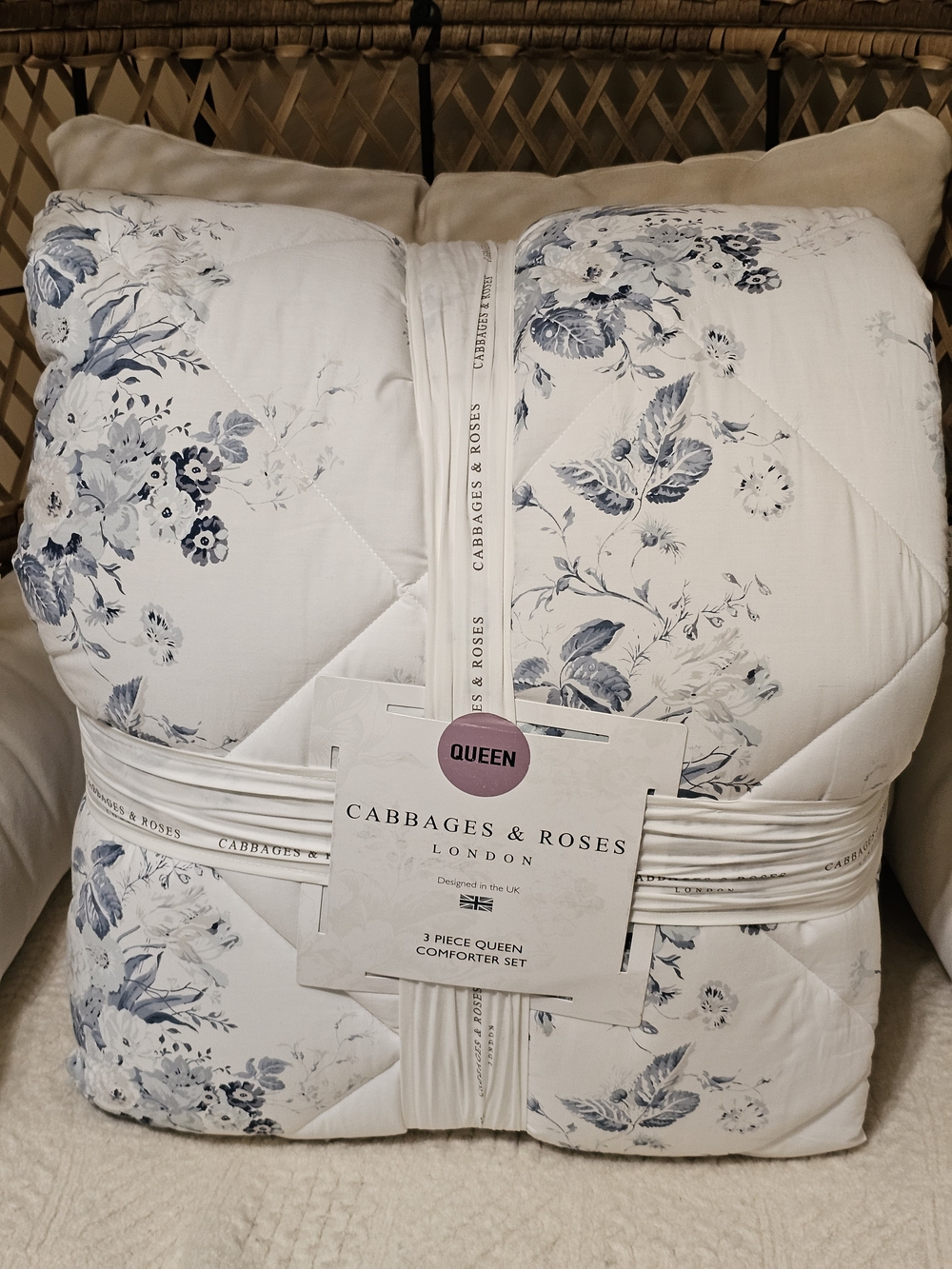 Cabbage & Roses 3 Piece Comforter Set Queen Size 100% Cotton Floral Bedding New